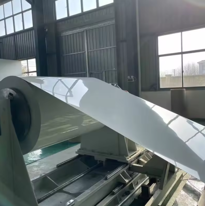 Предварительно окрашенная алюминиевая катушка 1050 PPAL для желобов и строительных панелей