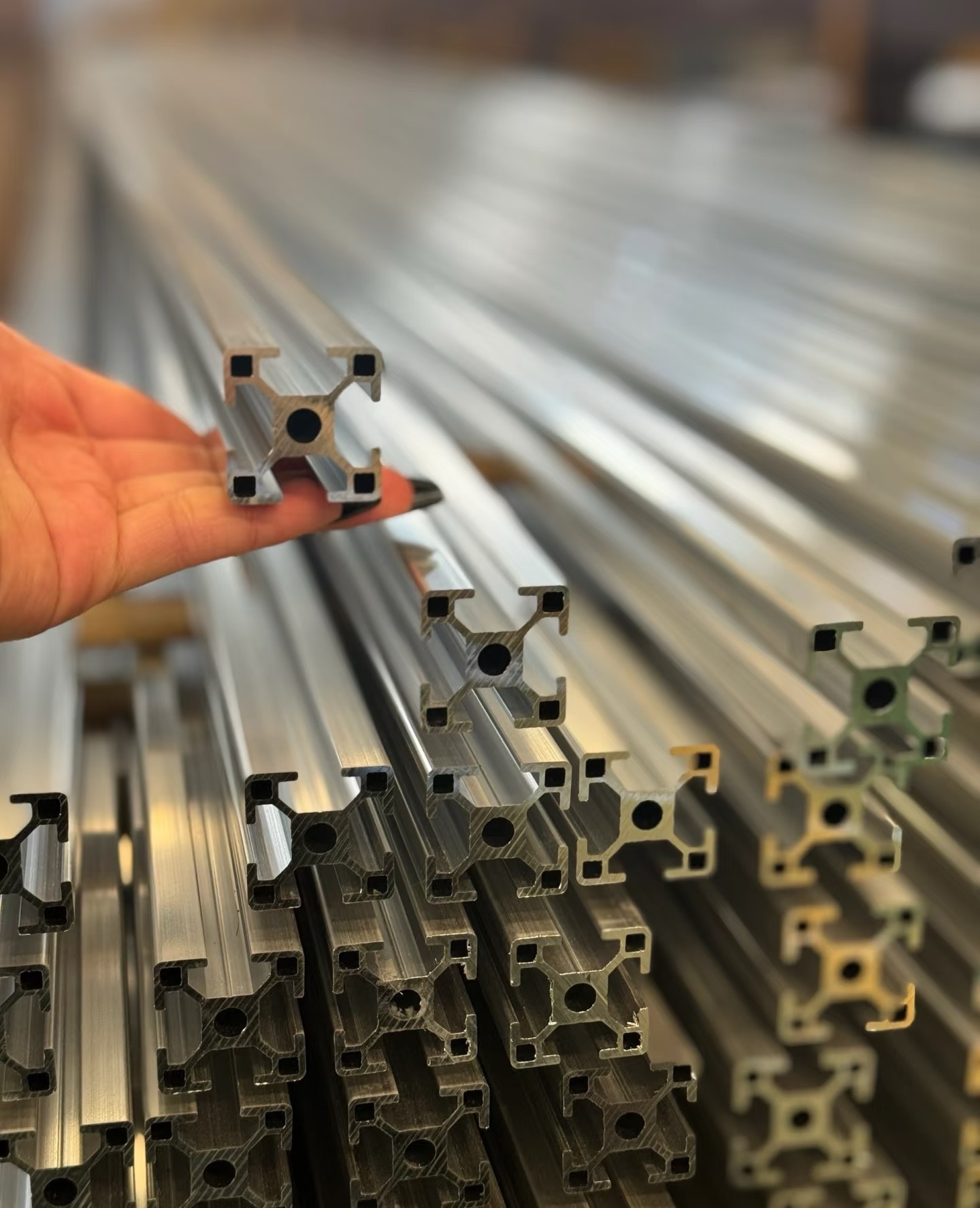 Высокопрочные алюминиевые профили для промышленного и архитектурного применения | Профессиональный экспортер