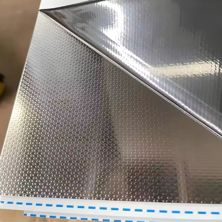 Высококачественная тисненая клетчатая пластина из нержавеющей стали 304 240 толщиной 0,15–12 мм по стандарту ASTM