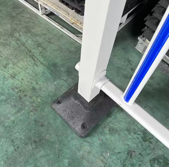 Оцинкованная стальная система барьера безопасности дорожного движения подъездной дорожки усовика