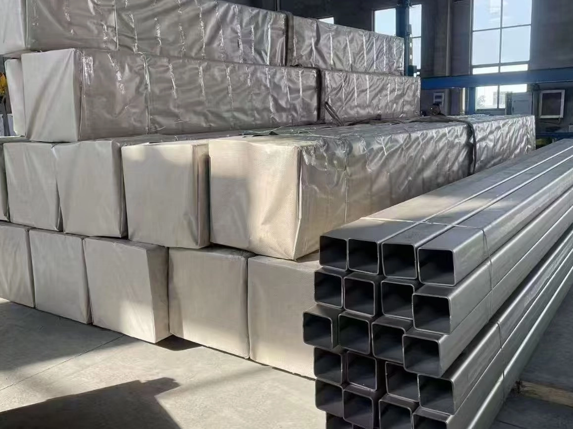 Высококачественные трубы и трубки из нержавеющей стали | Производитель бесшовных и сварных труб из нержавеющей стали 304, 316L