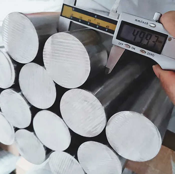 Стандарт JIS 300, серия 304/316L, полированный круглый стержень из нержавеющей стали по индивидуальному заказу